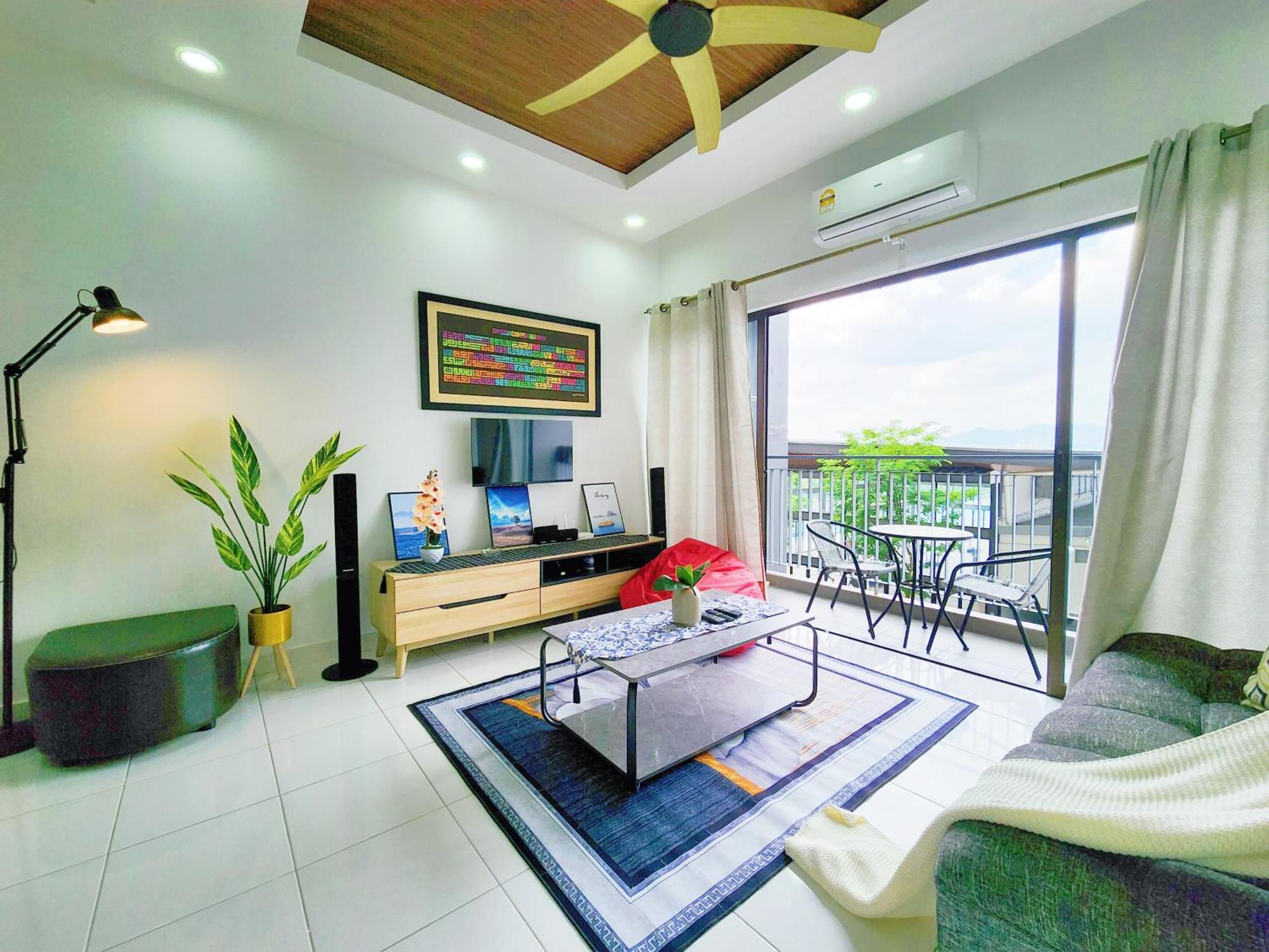 Klia Lili Residensi 5 Plus 2 Pax With Splendid Pool Nilai Exteriör bild